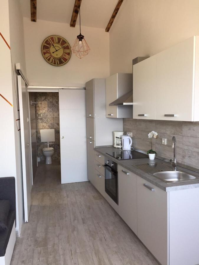 Apartments Novum Novi Vinodolski Esterno foto